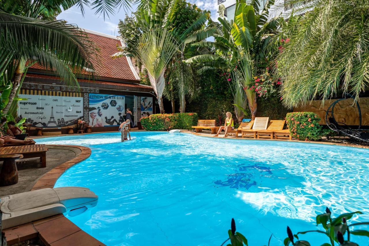 Naiharn Pearl Condo Hotel By Villacarte Nai Harn Экстерьер фото